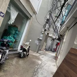 Bán nhà Mậu Lương ô tô nhỏ vào tới nhà, gần sân vận động, gần chợ Mậu Lương DT34m, 5T giá nhỉnh