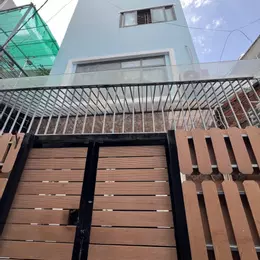 Bán CHDV 5 tầng thu nhập trên 40tr/th kế hẻm ô tô Huỳnh Tấn Phát quận 7