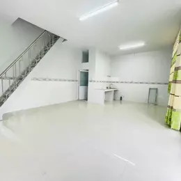 002. Chủ gửi:Nhà 3,8 triệu 2 phòng ngủ Cồn Khương trục chính hẻm