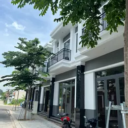 Nhà Phố 1trệt 1lững 1lầu Hòa Lợi, Gần trung tâm Tp. Mới Bình Dương giá 2,3ty