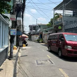 MẶT TIỀN HIẾM CẠNH BẾN XE MIỀN TÂY THÔNG LÝ CHIÊU HOÀNG - DTSD GẦN 100M2 NHÀ CẤP 4 MỚI XÂY RẤT ĐẸP