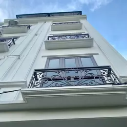 Đúng 4 tỷ có nhà 4 tầng 4 phòng ngủ, diện tích 35m, cách 50m ra đường ô tô, giáp Nam Từ Liêm