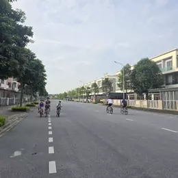-GIÁ HƠN 4 TY 300tr XÍU cả nhà và cả đất.quý khách vào là ở liền, diện tích từ 76m2 đến 300m2 (3