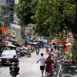 Bán nhà quận Hoàn Kiếm vị trí đẹp rẻ rộng ô tô 99m2 -35 tỷ