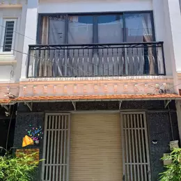 GẤP BÁN NHÀ KHU VIP, PHÚ HỮU, QUẬN 9, DT 53M2, 3 TẦNG, GIẢM 700Tr CÒN 5.1 TỶ