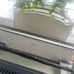 QUẬN 10, GẦN CHỢ NGUYỄN TRI PHƯƠNG - HẺM THÔNG - 4 TẦNG BTCT, GIÁ NHỈNH 5T TL