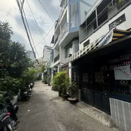 Sở hữu ngay nhà Phạm Văn Hai, Tân Bình, DT 4x15 giá thấp kịch sàn.