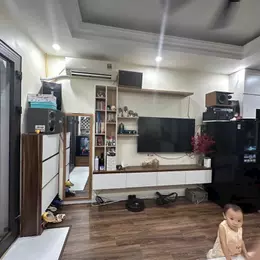 4,35TỶ- KIẾM ĐÂU RA NHÀ NGỌC THUỴ, TRONG ĐÊ, KO QUY HOẠCH