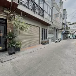 NHÀ MỚI ĐẸP - HẺM XE HƠI TRÁNH TÔ HIẾN THÀNH Q.10 - NHÀ ĐẸP 3 TẦNG-NGANG HƠN 6M SỔ A4, KHÔNG LG -
