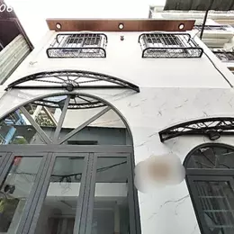NHÀ TRUNG TÂM QUẬN 10 - NGAY NGÃ 7 LÝ THÁI TỔ - 30M2 - 3 TẦNG - HẺM RỘNG THOÁNG - NHÀ MỚI ĐẸP LUNG