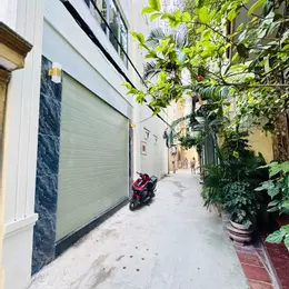 BÁN NHÀ TRẦN QUỐC HOÀN, 1 NHÀ RA Ô TÔ, HÀNG XÓM TOÀN GIẢNG VIÊN ĐH. 7,2 TỶ