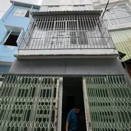 NHÀ QUẬN 10 VỊ TRÍ SIÊU ĐẸP - NHÀ MỚI - 4 TẦNG - 30M2 DÒNG TIỀN 10TR GÍA 3.8 TỶ