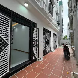 Nhận Ngay Nhà Mới Xây 38m2, Ô Tô Gần, 5 Phút Ra Quốc Lộ 6, Giá Chỉ 2.3 Tỷ