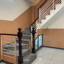 Bán nhà Trần Bình Trọng, P.5 , HXH ,2 tầng , 65m2,4.2x15m