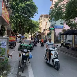 Bán nhà TT Hoàng Ngọc Phách, Ô TÔ, KINH DOANH, 32m2, 6m mặt tiền, hơn 2 tỷ