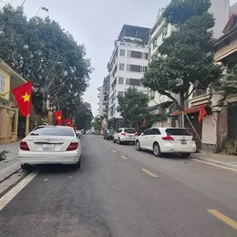 VÕNG THỊ-TÂY HỒ PHÂN LÔ-Ô TÔ TRÁNH-50m2- 4T- LÔ GÓC- 20m RA PHỐ- GIÁ CHÀO 11.2 TỶ