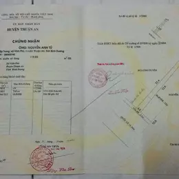Nhà mặt tiền quốc lộ 13, kề ngả tư Bình Phước giảm còn 46tr/m2