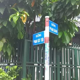 CHỦ GIẢM CHÀO 100TR - GIÁ MỚI 4 TỶ 1.
HÀNG NÓNG LÊN SÓNG CHỐT NGAY.
NHÀ 2 TẦNG 60M2 - 4PN ( 2PN