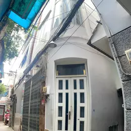 Bán nhà đẹp 4 tầng hẻm 493 CMT8 ngay trung tâm Quận 10 36M2