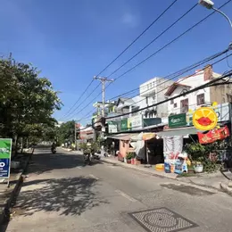 QUẬN 8, DÒNG TIỀN SẴN, 4x14M HẺM YÊN TĨNH GẦN CẦU CHÀ VÀ, THUẬN TIỆN DI CHUYỂN - GẦN QUẬN 5 CHỢ
