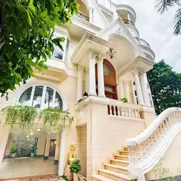 Chỉ 11 tỷ! Biệt thự Lê Quang Định Bình Thạnh. Mới toanh - Đẹp - Full Nội thất. 6x24 Hầm 4 tầng