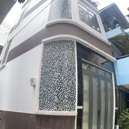Chủ định cư mỹ , bán lại căn nhà 4 tầng siêu đẹp ở Q10 cách 5m ra hẻm xe hơi - 26M2 - 4PN 3WC- HẺM