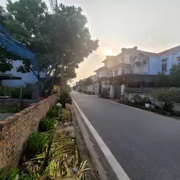 Chủ gủi bán lô đất trục chính DH26 diện tích84.6m mặt tiền 5.6m nở hậu 6.3m tại  Long hưng gần Vin