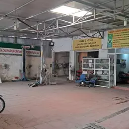 34 TRIỆU CHO THUÊ MẶT BẰNG KD PHỐ NGUYỄN VĂN LINH  270 M, GARA,VỈA HÈ RỘNG