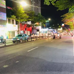 Bán nhà Phố Nguyễn Lương bằng, Ô TÔ TRÁNH, KINH DOANH, 105M2 x 4.2m mặt tiền x nhỉnh 26 tỷ.