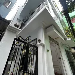 Bán nhà Đội Cấn 45m2  mặt tiền 5m nhỉnh 8 tỷ Ba Đình