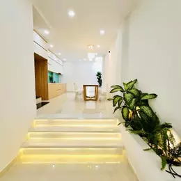 NHÀ ĐẸP LUNG LINH VÀO Ở NGAY - Q THỦ ĐỨC - HẺM XE HƠI - CHỈ 6,3 TỶ.