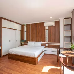 Cho thuê căn hộ dịch vụ cao cấp tại 47 Linh Lang, view thoáng, di chuyển thuận tiện HN