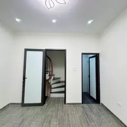 Nhà  Nguyễn Văn Đậu , P.11, 70 m2,HXH thông sát