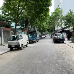 Bán nhà XUÂN LA, TÂY HỒ - LÔ GÓC - Ô TÔ ĐỖ CỬA - TRƯỚC CỬA CÓ SÂN CHUNG ĐỂ XE THOẢI MÁI
