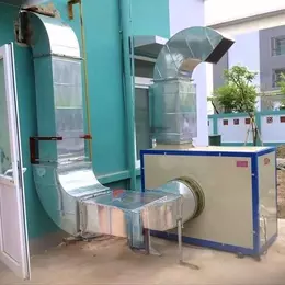 Thanh lý nhà Lý Thái Tổ, P10, Q10 - 50m2- 2 tỷ 5 1T1L - sổ riêng. HĐT 13tr/ tháng. HXH 6m