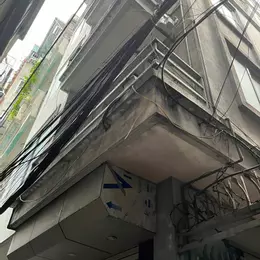 Bán nhà phố Lĩnh Nam, Hoàng Mai 30m, 4 tầng. Giá: 4.9 tỷ