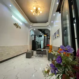 Bán nhà phố Trương Định, Hai Bà Trưng 37m, 5 tầng. Giá: 4.85 tỷ