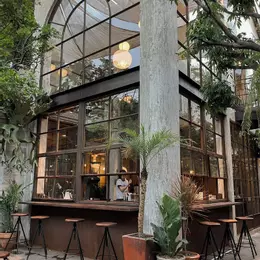 CHO THUÊ 2 MẶT TIỀN KHU PHỐ HÀN ĐƯỜNG DƯƠNG ĐÌNH NGHỆ