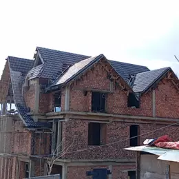 VILLA 3 tầng cắt lỗ vị trí đẹp gần khu du lịch Langbiang  thích hợp làm kinh doanh 0867431115