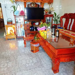 Cho thuê nhà nguyên căn 3 phòng ngủ đường Ngô Thị Nhậm phường 4 giá 10tr