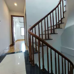 BÁN 42m2 NHÀ Ngay NGÃ TƯ NHỔN NGÕ NÔNG GẦN Ô TÔ 4 TẦNG, nhỉnh 4 TỶ