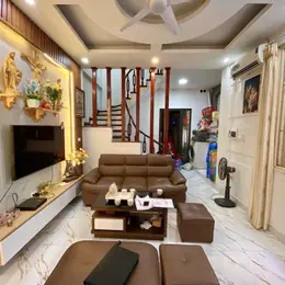 Bán nhà ĐƯỜNG LÁNG - DT 37M2 - NGÕ THÔNG KINH DOANH - LÔ GÓC - Ô TÔ NHỎ ĐỖ CỬA