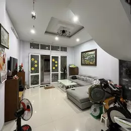 BÁN NHÀ KIM GIANG- THANH LIỆT, 40 M2, 6 TẦNG, MT 3,5 M, GIÁ 8,5 TỶ.