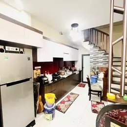 Bán nhà Ngọc Lâm , Cơ Hội Vàng , Thang Máy , 35m2 6 Tầng mt 5,4m 7,5 tỷ
