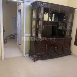 Cho thuê nhà trong ngõ Đê La Thành - Đống Đa