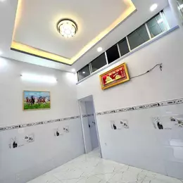 BÁN NHÀ TRẦN VĂN MƯỜI GẦN BV HÓC MÔN -50M2 -3PN SÂN XE HƠI NHỈNH 2 TỶ