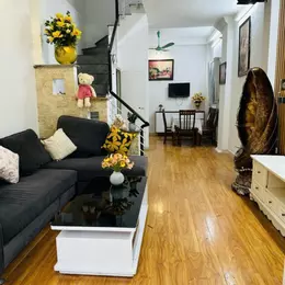 BÁN NHÀ TƯ ĐÌNH LONG BIÊN - Ô TÔ TẢI THÔNG - LÔ GÓC VỪA Ở VỪA KINH DOANH   41 M2 x3 TẦNG  HƠN 6.18