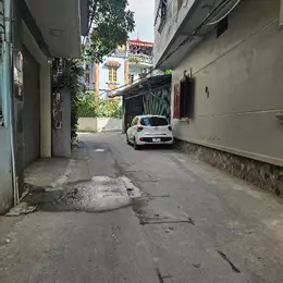 NHÀ ĐẸP Ở NGAY KHU PHÂN LÔ, QUE HÀN, NHỊ KHÊ THƯỜNG TÍN 

Dt 42m, 4 tầng, MT4 m, 3,95 tỷ có