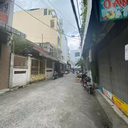 NỞ HẬU - CHỢ ÔNG ĐỊA DÂN CƯ CỰC KỲ ĐÔNG - HẺM BA GÁC THÔNG TỨ TUNG