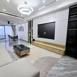 Bán nhà Ngọc Lâm, Long Biên, 80m2, 5 tầng, 12.5 tỷ. thang máy, tặng lại vườn lan